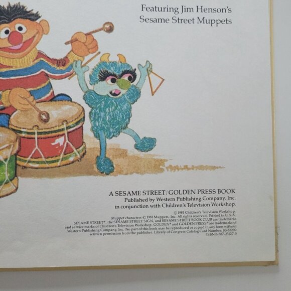 Sesame Street Which One Doesnt Belong Book Vintage 1981 Muppet Jim Henson Puzzle - Picture 3 of 11